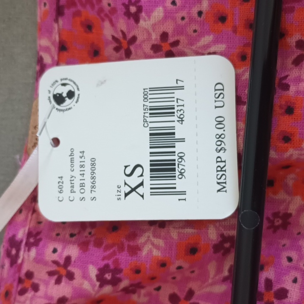 Free People Pink Floral Blouse with Button Detail - Picture 9 of 10